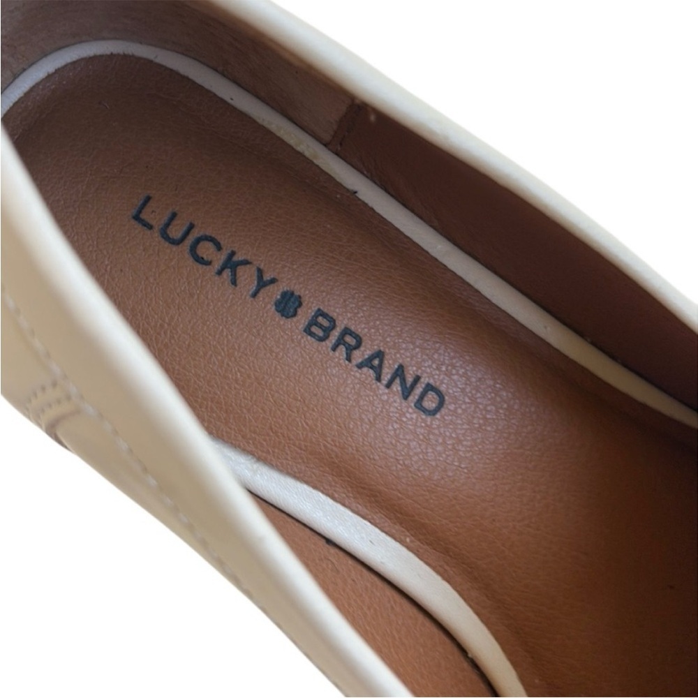 Like New Lucky Brand Leather Floriss
Loafers Cream Size 7 - Picture 4 of 9